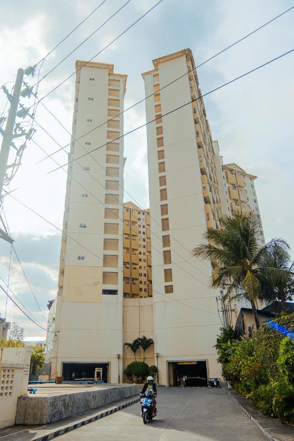 Yong'S Place At Isabelle De Valenzuela Manila Kültér fotó
